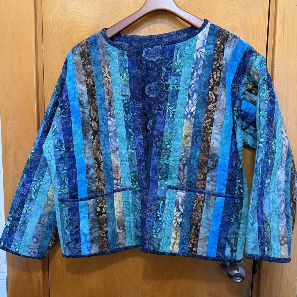 Patchwork Quilt Jacket Womens Cropped XL Handmade Scrap Fabric Quilted Coat